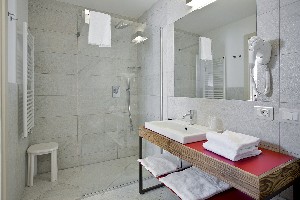 Hotel DELLE ALPI wakacje