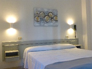 Hotel D'ANNUNZIO wakacje