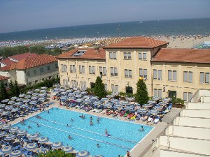 Hotel CLUB HOTEL DANTE wakacje