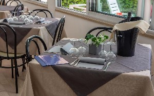 Hotel KENNEDY wakacje