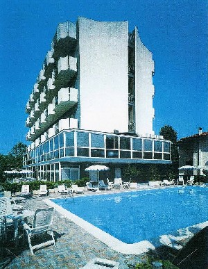 Hotel DASAMO wakacje