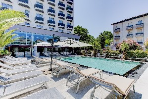 Hotel DUE MARI wakacje