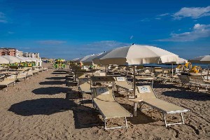 Hotel VILLA DEI FIORI wakacje