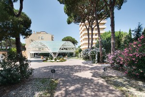 Hotel PARK HOTEL MARINETTA wakacje