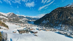 Hotel SCHWARZENSTEIN ALPINE LUXURY SPA RESORT wakacje