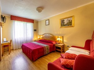 Hotel CLUB FUNIVIA wakacje