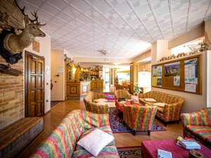 Hotel CLUB FUNIVIA wakacje