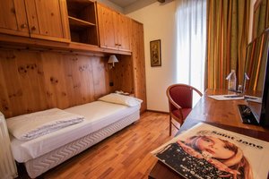 Hotel CRISTALLO wakacje