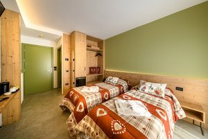 Hotel HOTEL CLUB FUNIVIA wakacje