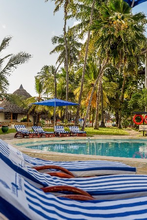 Hotel TRAVELLERS BEACH HOTEL & SPA wakacje