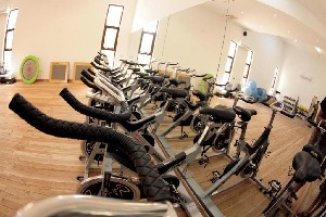 Hotel BAHARI BEACH wakacje