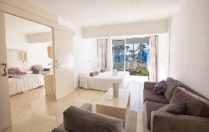 Hotel DOME BEACH wakacje