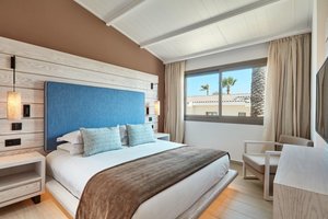 Hotel MARE AYIA NAPA wakacje