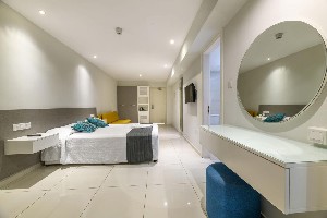 Hotel RIVER ROCK wakacje