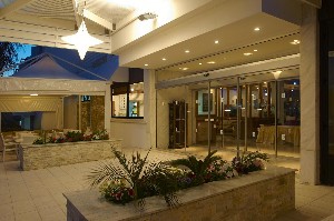 Hotel SENATOR HOTEL APARTMENTS wakacje