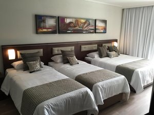 Hotel LIVADHIOTIS CITY HOTEL wakacje