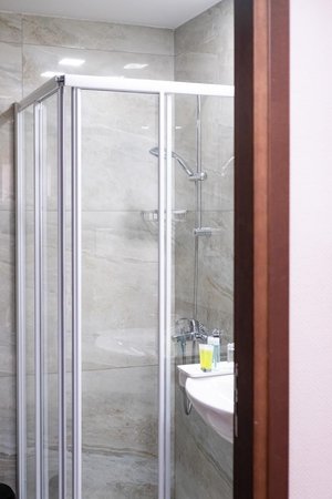 Hotel LIVADHIOTIS CITY HOTEL wakacje