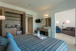 Hotel KAPETANIOS BAY HOTEL PROTARAS wakacje