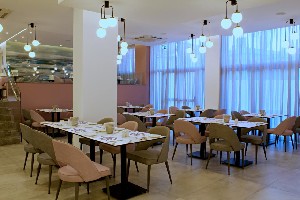 Hotel KAPETANIOS BAY HOTEL PROTARAS wakacje