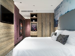 Design Double Star Front Sea View