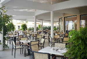 Stripes  Rest. Terrace 