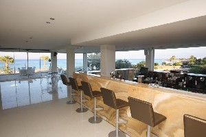 Hotel VRISSIANA BEACH wakacje