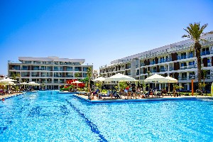 Hotel COURTYARD HOLIDAY RESORT / HOLIDAY HOMES wakacje