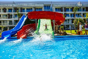 Hotel COURTYARD HOLIDAY RESORT / HOLIDAY HOMES wakacje