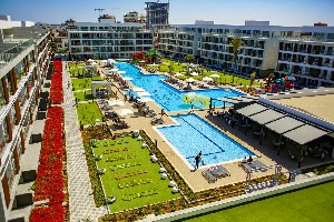 Hotel COURTYARD HOLIDAY RESORT / HOLIDAY HOMES wakacje