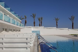 Hotel KING EVELTHON BEACH HOTEL AND  RESORT wakacje