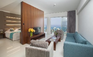 Hotel KING EVELTHON BEACH HOTEL AND  RESORT wakacje