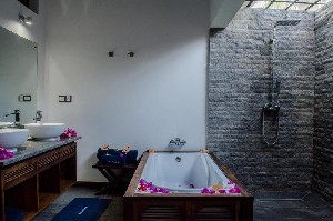 Hotel HOME THE RESIDENCE wakacje