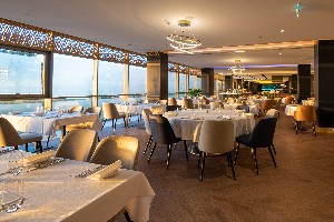 Hotel HELIKON wakacje