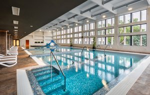 Hotel HUNGUEST BÁL RESORT wakacje