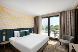 Hotel KENESE BAY GARDEN RESORT & CONFERENCE wakacje