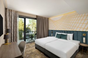 Hotel KENESE BAY GARDEN RESORT & CONFERENCE wakacje