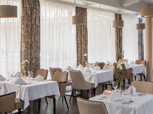 Hotel CARBONA THERMAL SPA wakacje