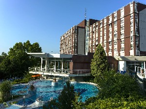 Hotel ENSANA THERMAL AQUA HEALTH SPA wakacje