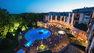 Hotel LOTUS THERME HOTEL & SPA wakacje