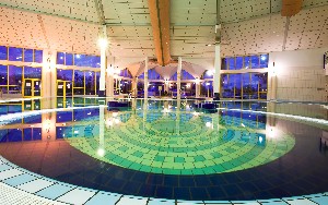 Hotel PARK INN BY RADISSON SÁRVÁR RESORT & SPA wakacje