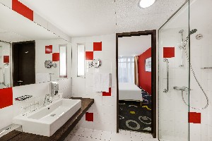 Hotel PARK INN BY RADISSON SÁRVÁR RESORT & SPA wakacje