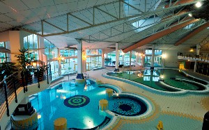 Hotel PARK INN BY RADISSON SÁRVÁR RESORT & SPA wakacje