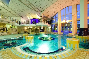 Hotel PARK INN BY RADISSON SÁRVÁR RESORT & SPA wakacje