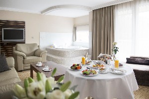 Hotel SPIRIT HOTEL THERMAL SPA *****SUP. wakacje