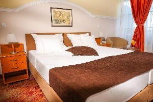 Hotel MAKPETROL wakacje