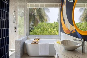 Hotel AVANI+ FARES MALDIVES RESORT wakacje