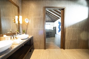 Hotel HURAWALHI wakacje