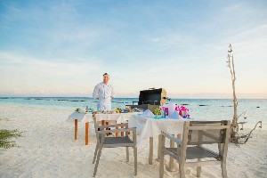 Hotel KOMANDOO ISLAND RESORT & SPA wakacje