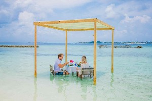 Hotel KOMANDOO ISLAND RESORT & SPA wakacje