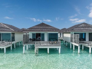 Hotel LE MERIDIEN MALDIVES RESORT & SPA wakacje